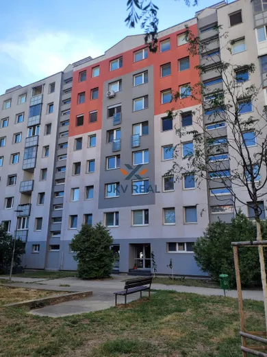 Na predaj 3-izbový byt, 68 m², Bratislava-Karlova Ves, Pribišova