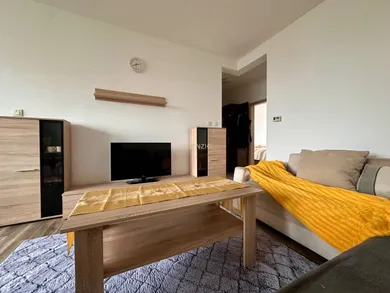 Na predaj 3-izbový byt, 68 m², Bratislava-Ružinov, Banšelova