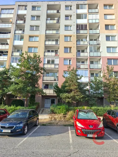 Byty na predaj 3-izbový, Košice-Kavečany · €220 000