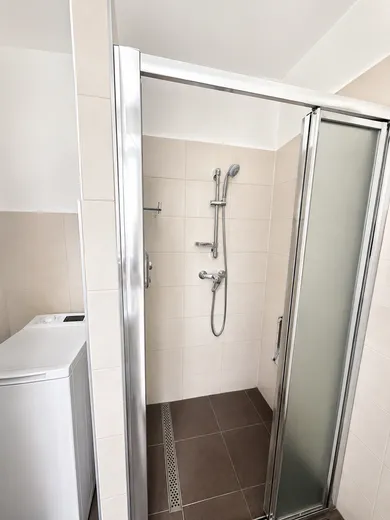 Na predaj 2-izbový byt, 60 m², Brezno, Švermova