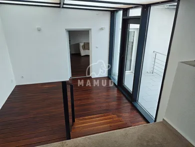 Na prenájom 4-izbový byt, 400 m², Žilina, Framborská