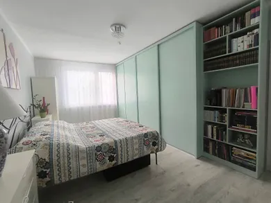 Na predaj 2-izbový byt, 63 m², Komárno, Klinčeková