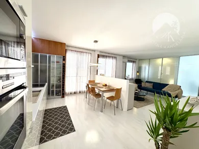Na predaj 2-izbový byt, 63 m², Komárno, Nádvorie Europy