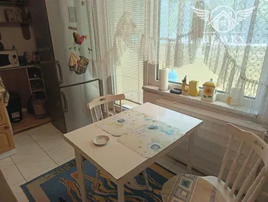 Mieszkania na sprzedaż, 4-pokojowe, Komárno · €126 990