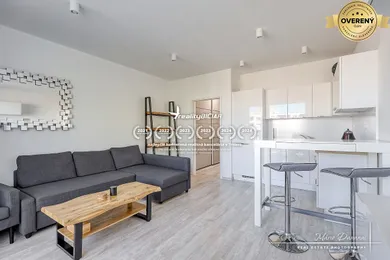 Mieszkania na wynajem, 1-pokojowe, Trnava · €600