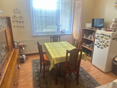 Na predaj 1-izbový byt, 37 m², Nitra, Novomeského