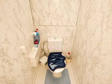Na predaj 4-izbový byt, 82 m², Piešťany
