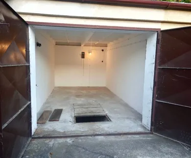 Na predaj objekt, 19 m², Bratislava-Ružinov, Uránová