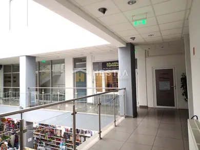 Na prenájom komerčné, 65 m², Senica, Senica / Námestie oslobodenia
