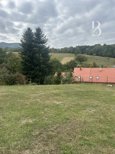 Na predaj pozemok, Pavlovce, -