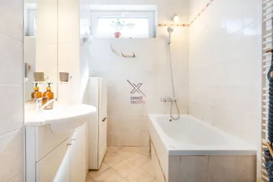 Na predaj 4-izbový byt, 84 m², Horné Dubové