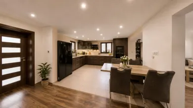 Na predaj 5-izbový dom, 187 m², Banská Bystrica