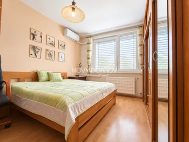 Na predaj 4-izbový byt, 92 m², Šaľa, L. Novomeského