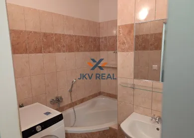 Na prenájom 1-izbový byt, 39 m², Žilina, Popradská