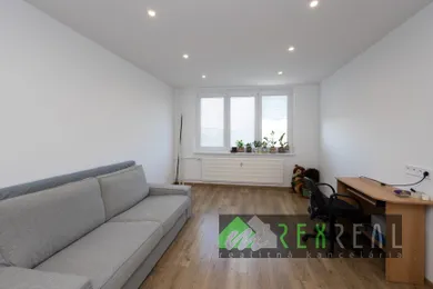 Na predaj 2-izbový byt, 58 m², Veľký Krtíš