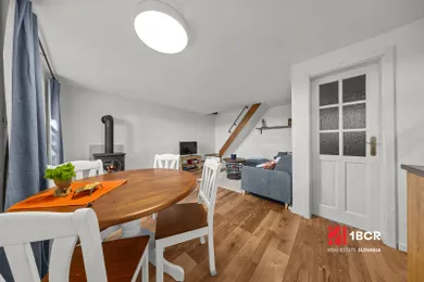 Na predaj rekreačný dom, 50 m², Bratislava-Devínska Nová Ves