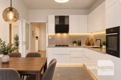 Na predaj 3-izbový byt, 70 m², Bratislava-Karlova Ves, Hlaváčikova