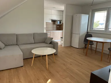 Na prenájom 1-izbový byt, 44 m², Sereď, Trnavská cesta
