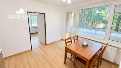 Na predaj 2-izbový byt, 64 m², Bratislava-Lamač, Heyrovského