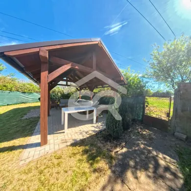 Na predaj pozemok, 317 m², Nové Zámky, Vinohrady