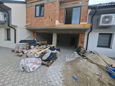 Mieszkania na wynajem, 2-pokojowe, Bratislava-Vrakuňa · €700
