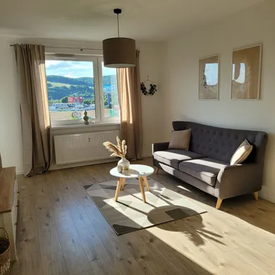 Byty na prenájom 2-izbový, Trenčín · €600