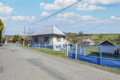 Na predaj 3-izbový dom, Mlynárovce