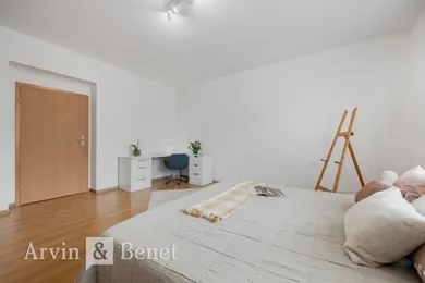 Na predaj objekt, 73 m², Nové Zámky, Podzámska