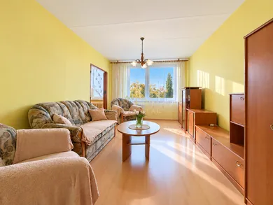Byty na predaj 3-izbový, Košice-Nad jazerom · €189 900
