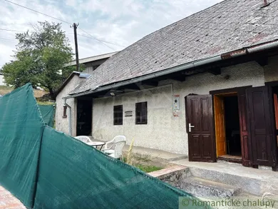 Na predaj rekreačný dom, 100 m², Hrušov