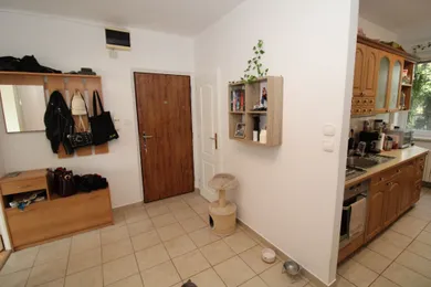 Na predaj 2-izbový byt, 50 m², Piešťany, A. Hlinku