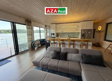 Na predaj 3-izbový dom, 240 m², Bratislava-Petržalka, Rameno Dunaja