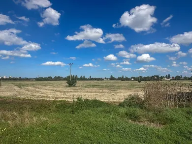 Działki na sprzedaż, Bratislava-Ružinov · €500 000