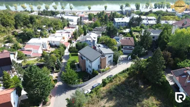 Na prenájom 5-izbový byt, 155 m², Bratislava-Staré Mesto