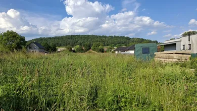 Na predaj pozemok, 611 m², Svinia