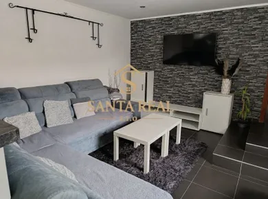 Na predaj dom, 580 m², Levice