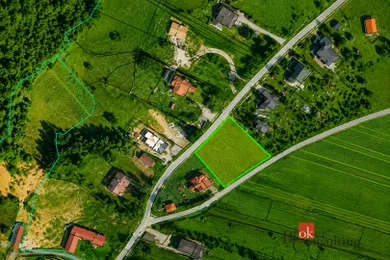 Na predaj pozemok, 117 m², Banská Bystrica