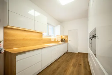 Na predaj dom, 174 m², Špačince