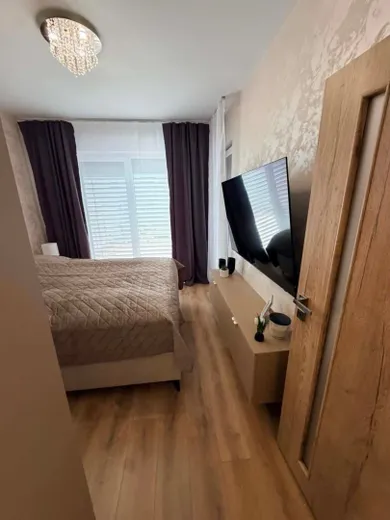Na prenájom 2-izbový byt, 63 m², Galanta