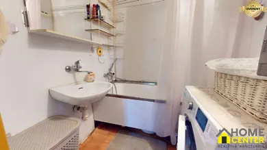 Na predaj 3-izbový byt, 72 m², Komárno, Palatínova ul.