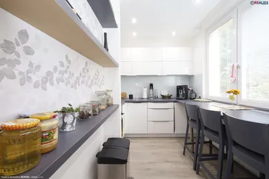 Byty na predaj 2-izbový, Bánovce nad Bebravou · €127 000