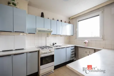 Na predaj 4-izbový byt, 85 m², Banská Bystrica