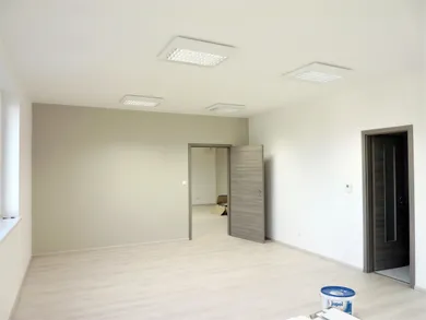 Na prenájom komerčné, Bratislava-Petržalka