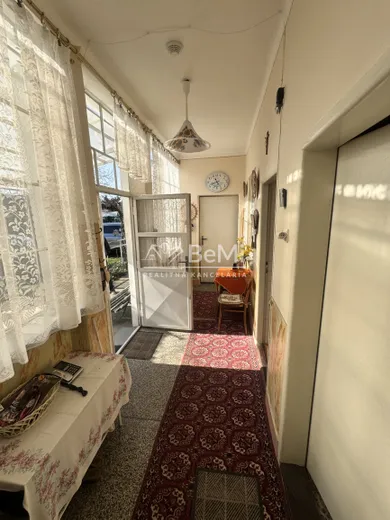 Na predaj 7-izbový dom, 200 m², Vinodol