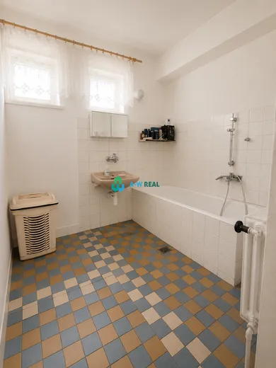 Na predaj dom, 180 m², Vydrany