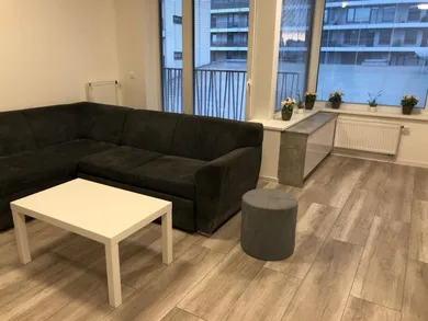 Na predaj 2-izbový byt, 52 m², Bratislava-Ružinov, Nevädzová