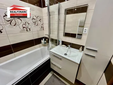 Na predaj 3-izbový byt, 62 m², Trnava, Teodora Tekela