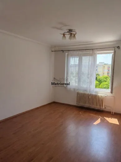 Квартиры в аренду, 1-комнатные, Bratislava-Ružinov · €600