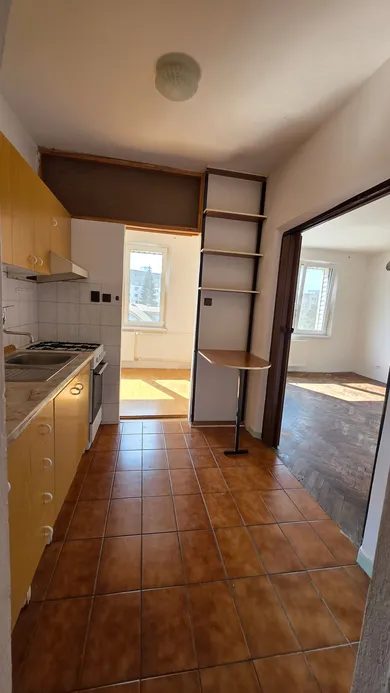 Byty na predaj 2-izbový, Považská Bystrica · €94 900