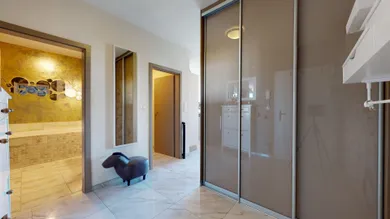 Na prenájom 2-izbový byt, 62 m², Bratislava-Podunajské Biskupice